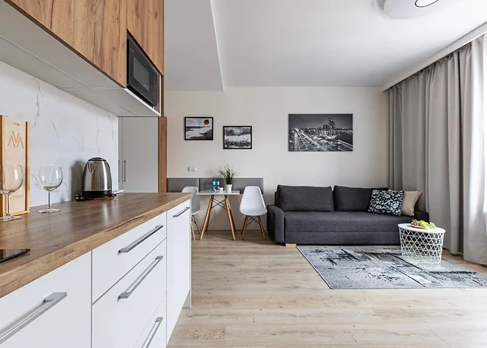 Apartment Andrzejczyk - Kamienica Przy Swietojanskiej Gdynia