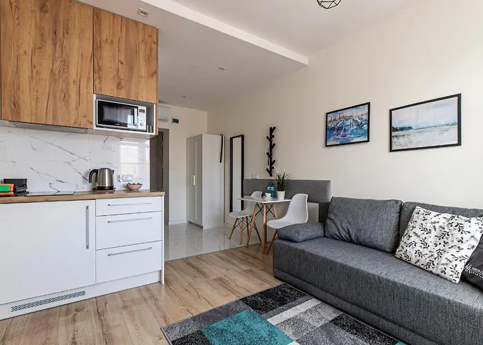 Andrzejczyk - Kamienica Przy Swietojanskiej *