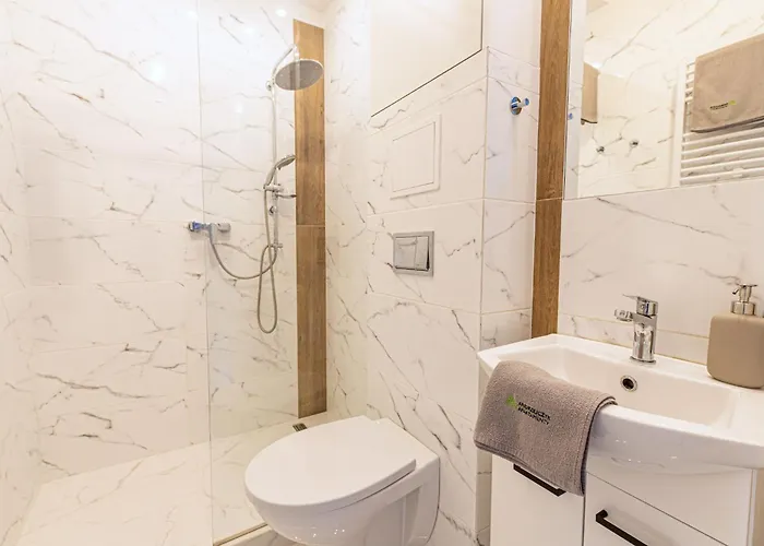 Andrzejczyk - Kamienica Przy Swietojanskiej *