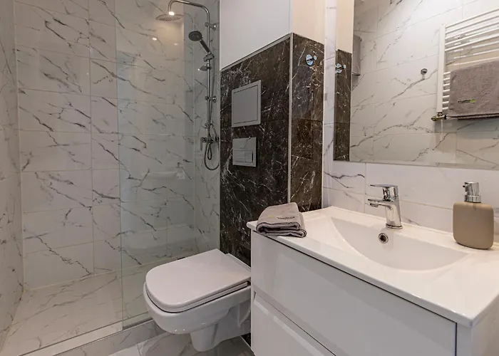 Apartment Andrzejczyk - Kamienica Przy Swietojanskiej Gdynia