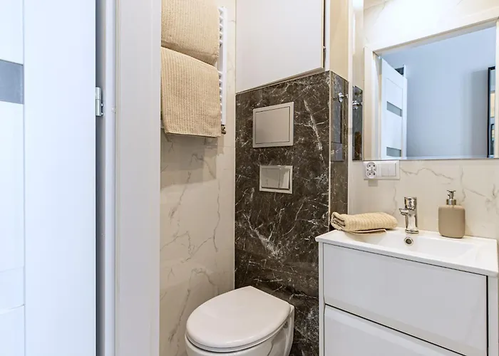 Andrzejczyk - Kamienica Przy Swietojanskiej Gdynia